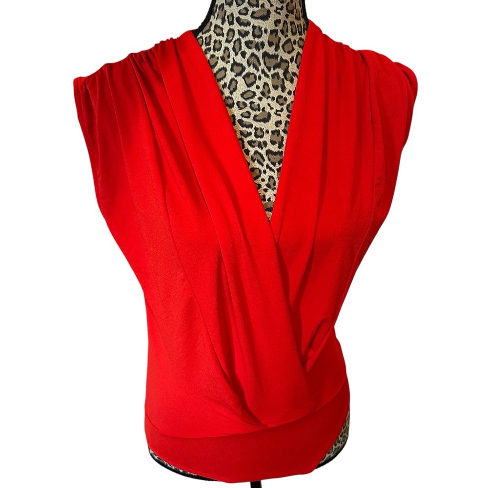 Zara Bodysuit Women’s Size Small Red; Snap closure. New.